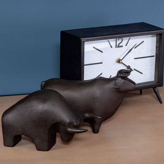 Mercana Black Cast Aluminum Bulls
