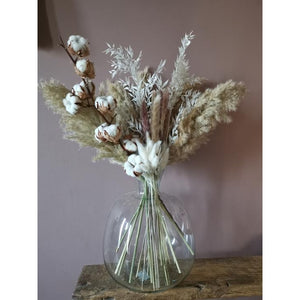 Vases & Dried Floral Decor