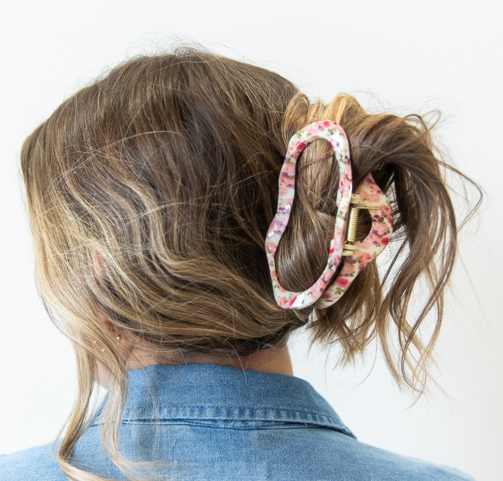 Girls Accessories – One Common