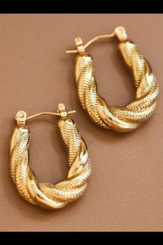 Mia Gold Earrings
