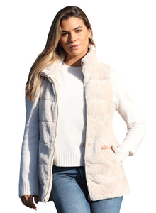 Dylan Raeleigh Vest