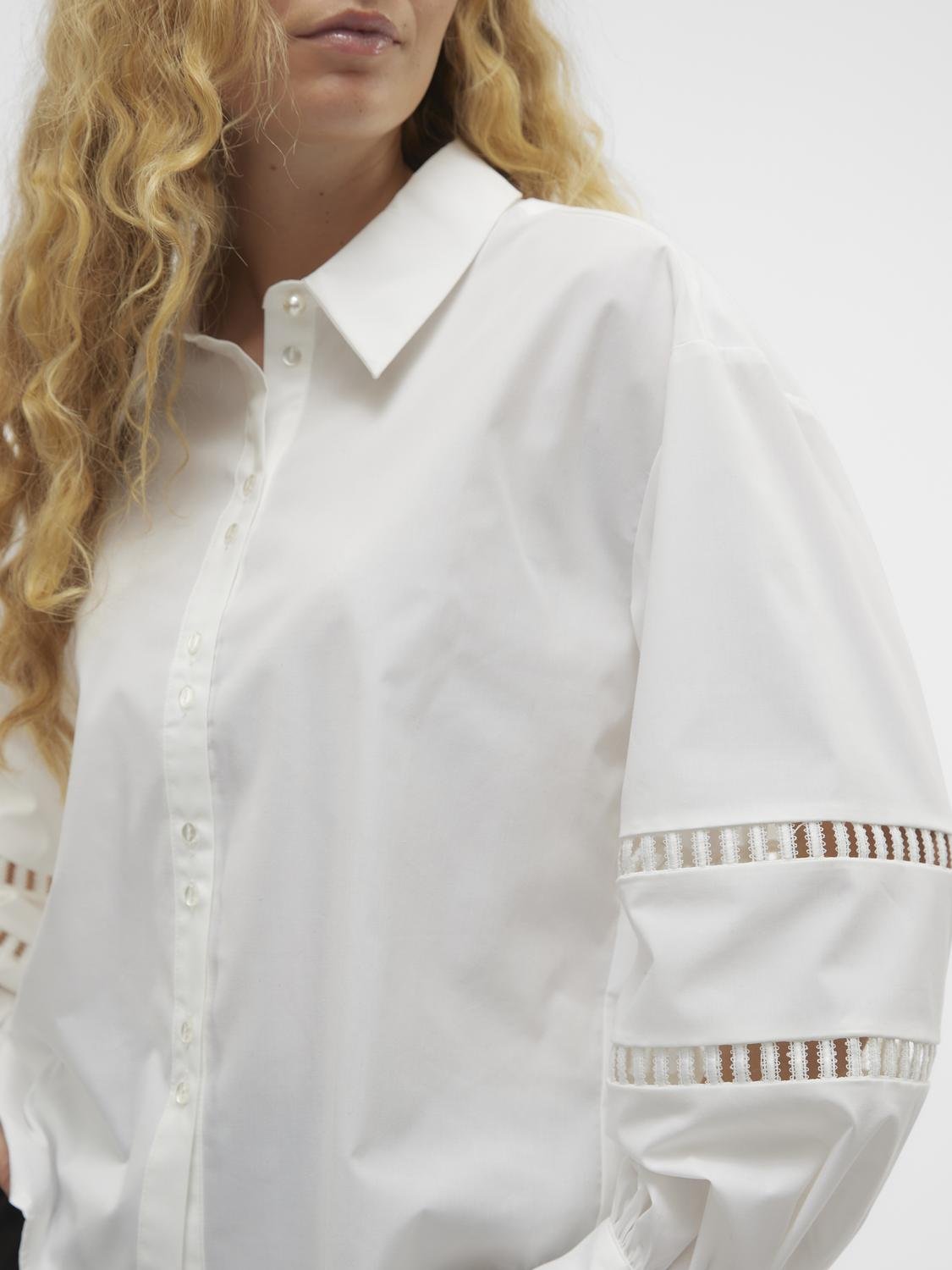 Vero Moda Meya Lace Shirt