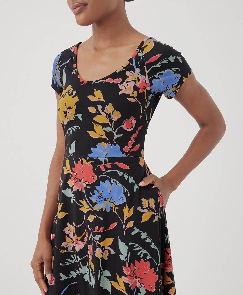 Pact Fit & Flare Crossback Maxi Dress Pact Fit & Flare Crossback Maxi Dress