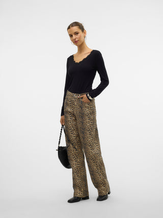 Vero Moda Tokey Leopard Denim