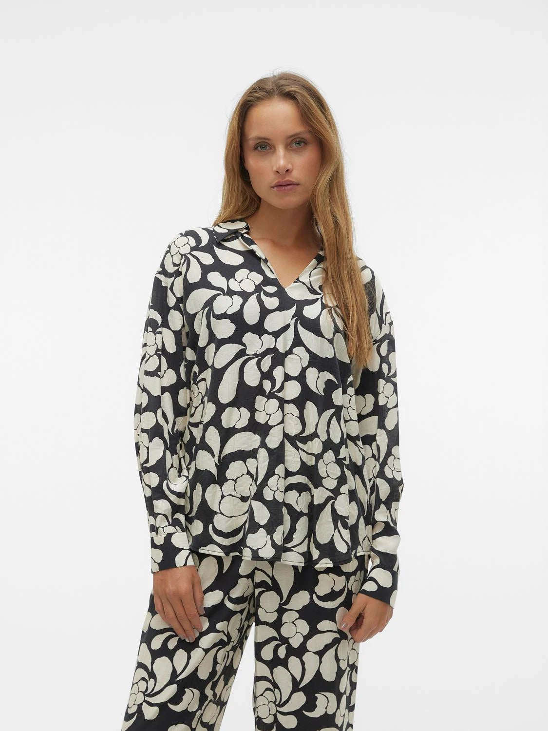 Vero Moda Gaja Long-Sleeved Blouse