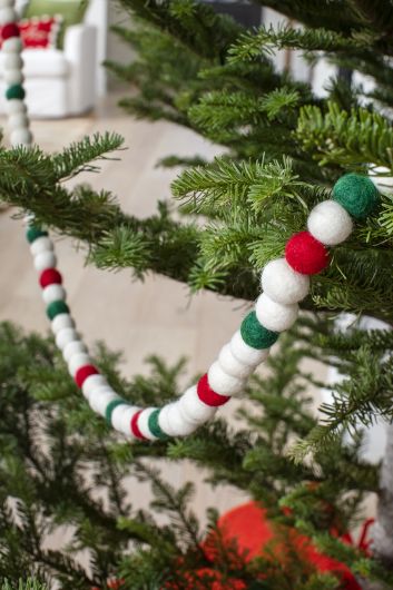 Natural Fiber Garland