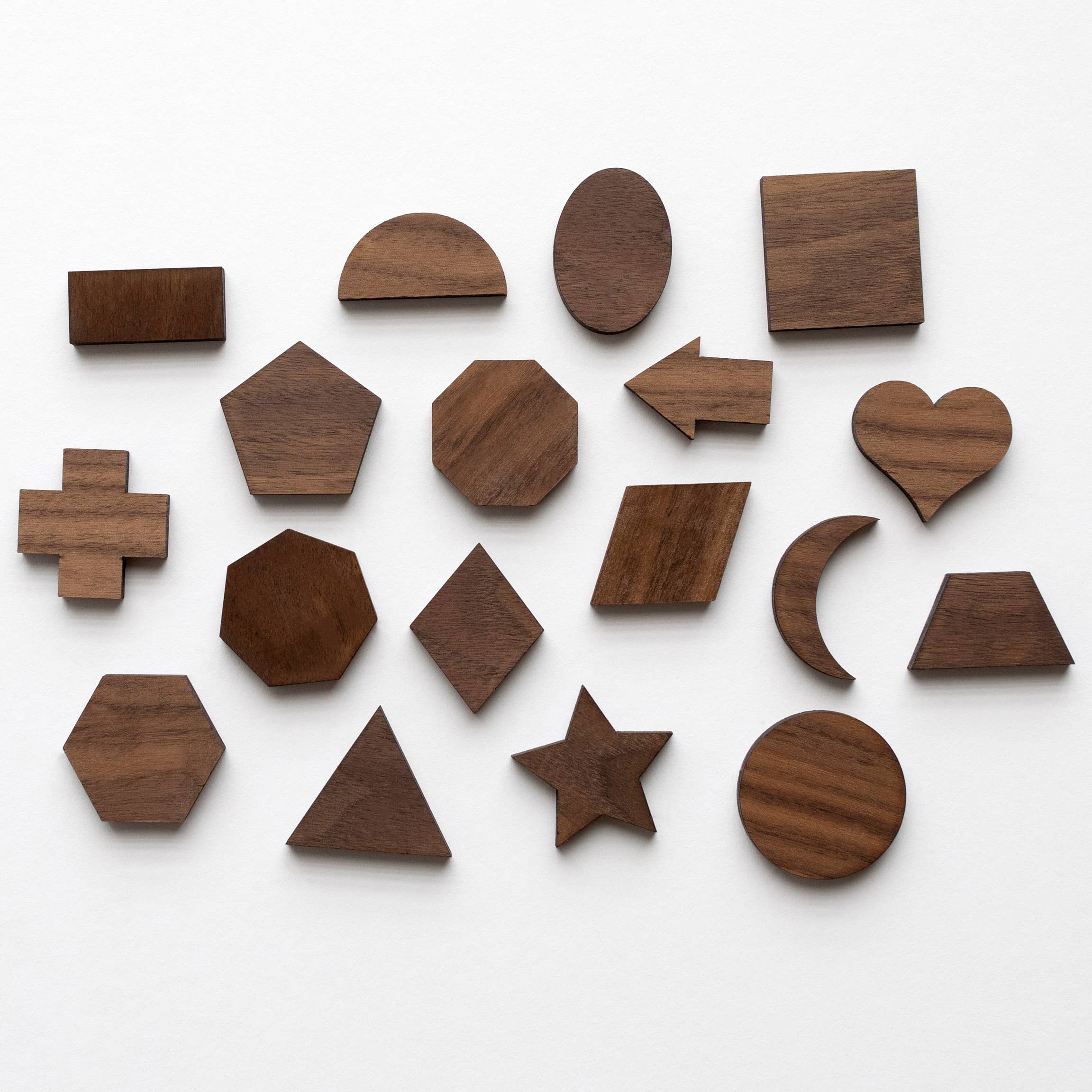 Commons Wooden Shapes Board Set