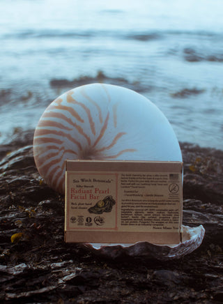 Sea Witch Radiant Pearl Facial Bar
