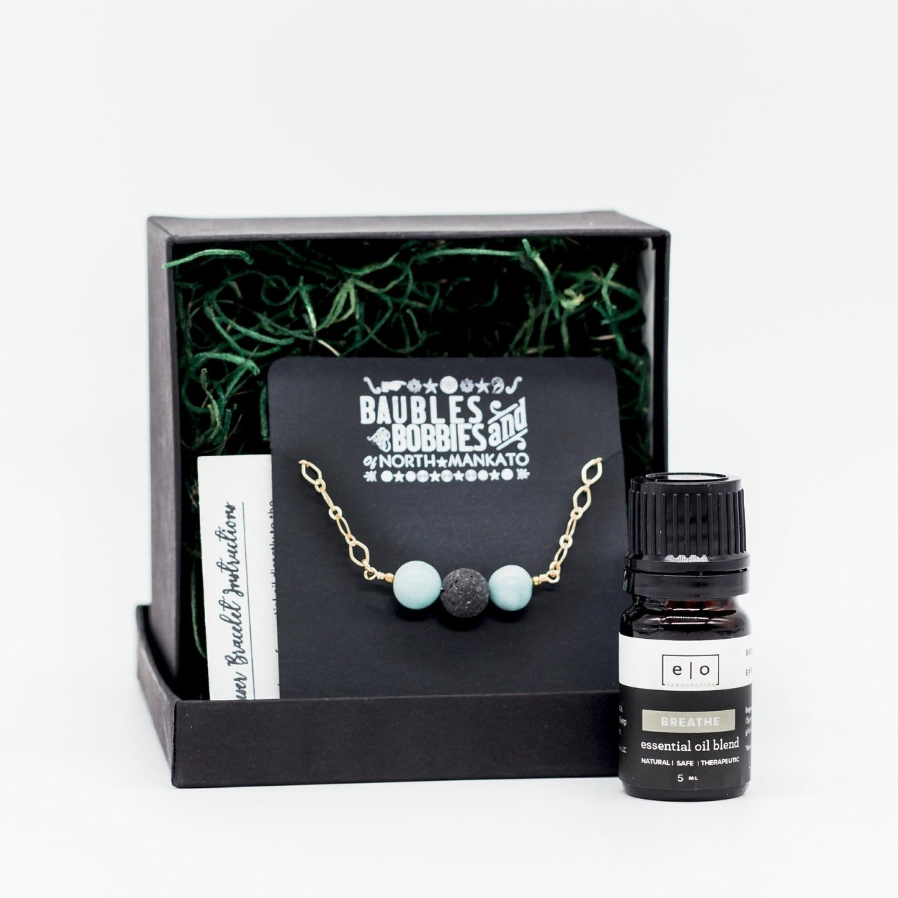 Essence One Diffuser Bracelet Set