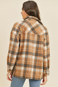 Laberta Collared Button Down Jacket With Side Pockets