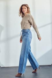 KanCan Hilo Ultra High Rise 90's Flare Jeans