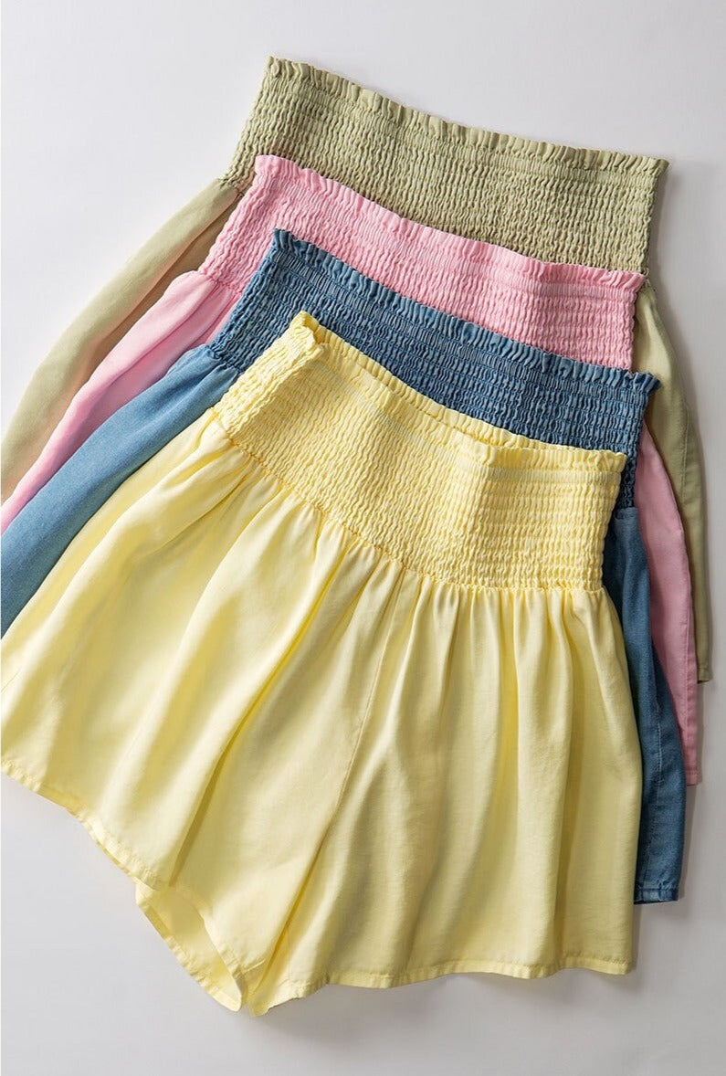 Leann Smocked Shorts