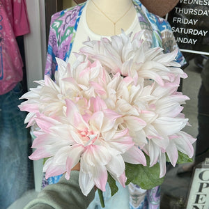 Dahlia Bunch